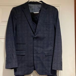 Boys 2 piece suit size 16 Isaac Mizrahi